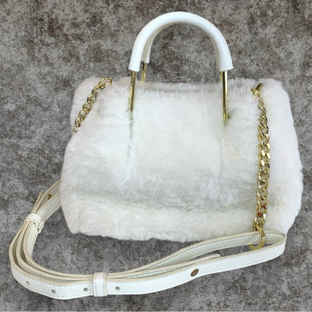ISACC MIZRAHI WHITE FAUX FOR CROSSBODY BAG